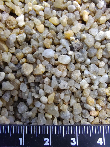 Кварцевый песок для площадок фр. 2-5 мм.  купить в Нововоронеже фото Камень Клуб