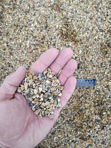 Галька речная окат (рыжая) фр.3-5 мм купить в Нововоронеже 