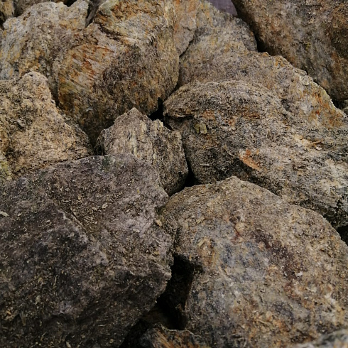 фото Змеевик салатовый  (фр. 70-100 мм)  купить в Нововоронеже в интернет-портале КАМЕНЬ КЛУБ