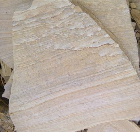 Kamenclub.ru: Песчаник пластушка желтый с рисунком (4-6 см)  купить в Нововоронеже плитняк пластушка желтый с рисунком песчаник 9 000 руб/м3   фото КАМЕНЬ КЛУБ