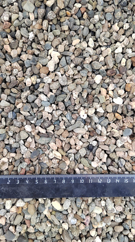Kamenclub.ru: Галька речная окат (серая) фр.5-10 мм купить  в Нововоронеже галька речная серая, серый, темно-серый, светло-серый, коричневый речная окатанная галька декоративная ландшатфная 5000 руб/т   фото КАМЕНЬ КЛУБ
