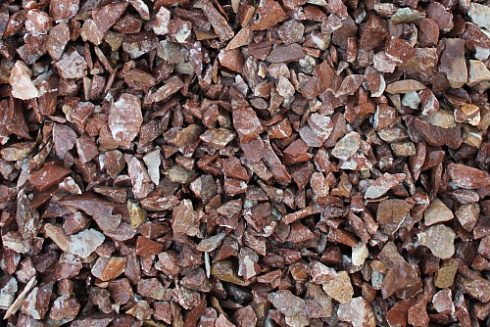 Kamenclub.ru: Мраморная крошка (щебень крошка розовый) фр. 3-5 мм.  купить в Нововоронеже мрамор розовый, красный декоративная ландшафтная мраморная крошка 11500 руб/т   фото КАМЕНЬ КЛУБ