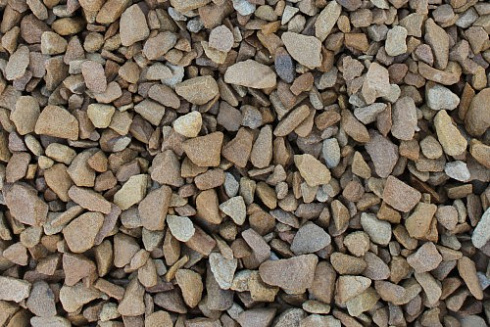 Kamenclub.ru: Щебень крошка желтый (песчаник) фр. 10-20 мм.  купить в Нововоронеже песчаник бежевый, серый, рыжий декоративный ландшафтный щебень колотый 9500 руб/т   фото КАМЕНЬ КЛУБ