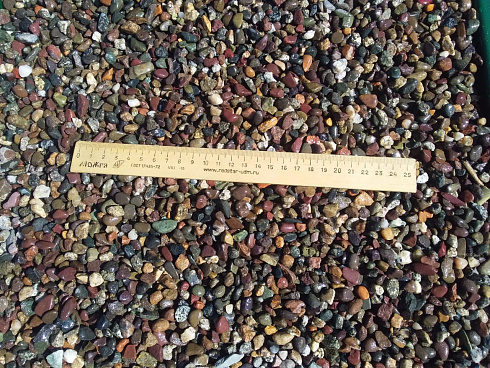Kamenclub.ru: Галька речная окат цветная фр.5-10 мм. купить  в Нововоронеже галька речная белый, серый, красноватый, синий, темно-серый речная окатанная галька декоративная 6800 руб/т   фото КАМЕНЬ КЛУБ