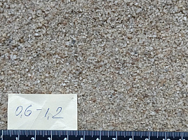 Кварцевый песок для площадок фр. 0,6-1,2 мм.  купить в Нововоронеже фото Камень Клуб