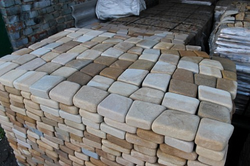 Kamenclub.ru: Песчаник брусчатка (Готика) art PSG-L-01  купить в Нововоронеже    2300 руб/кв.м   фото КАМЕНЬ КЛУБ